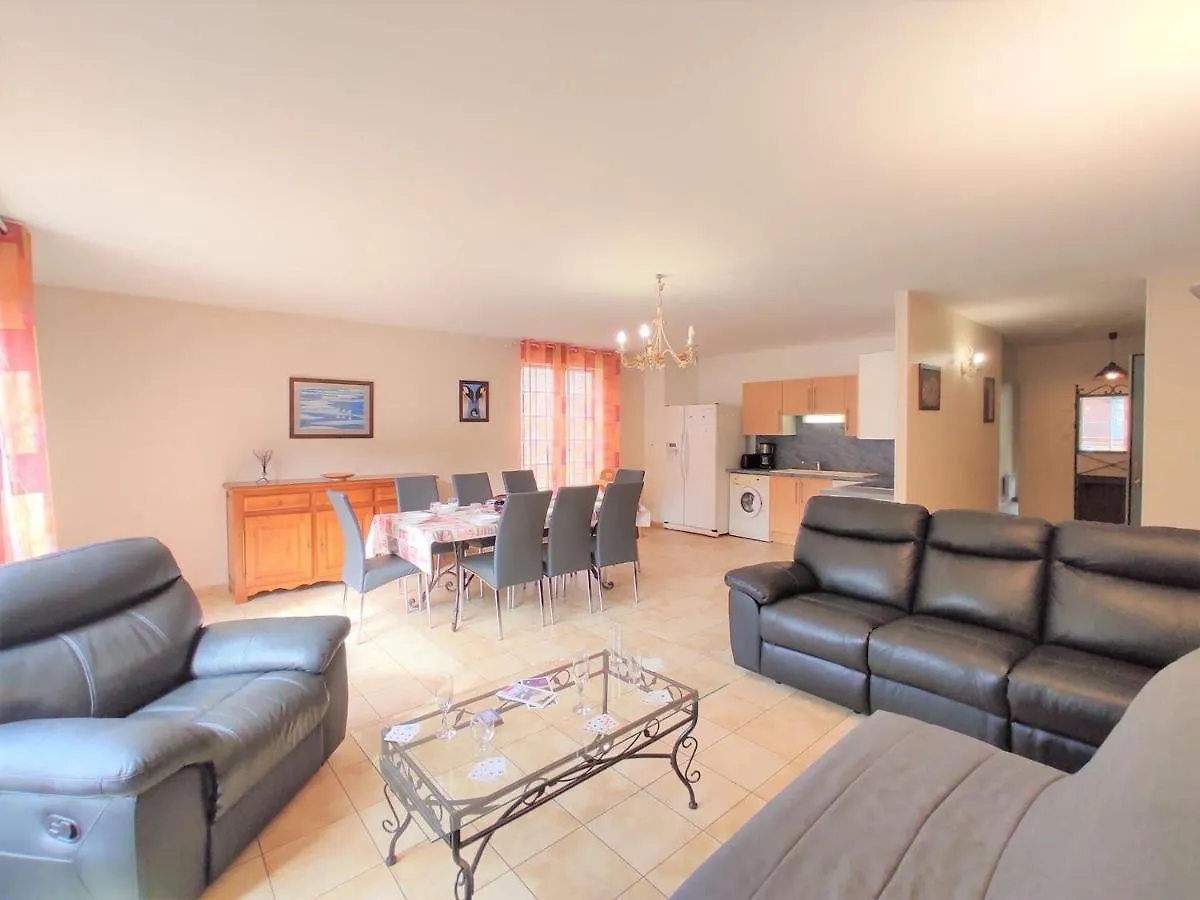 T4 8 Pers, Wi-Fi, Terrasse, Parking, Centre Saint-Lary-Soulan - Fr-1-457-182 Apartment