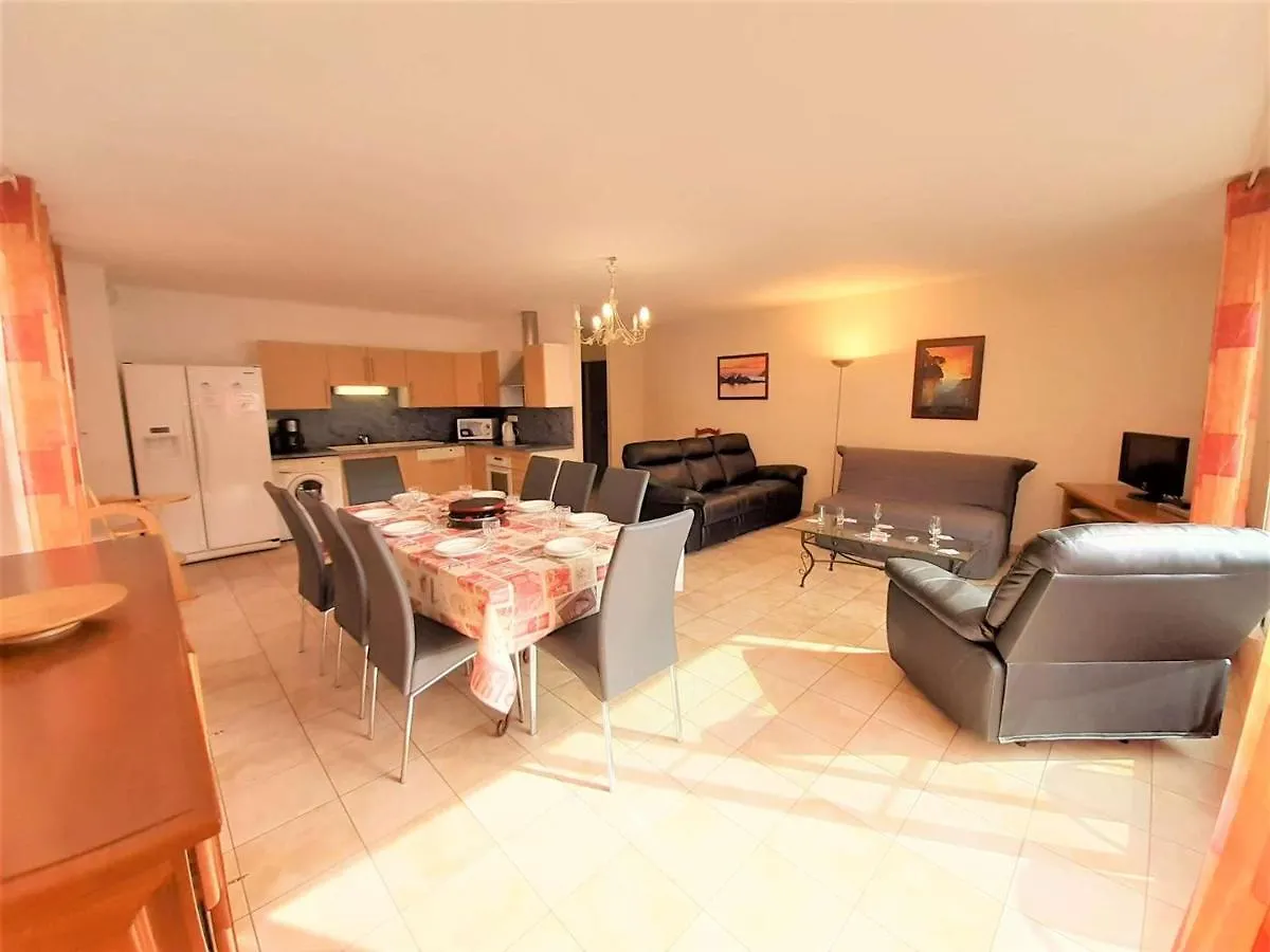 T4 8 Pers, Wi-Fi, Terrasse, Parking, Centre Saint-Lary-Soulan - Fr-1-457-182 Apartment